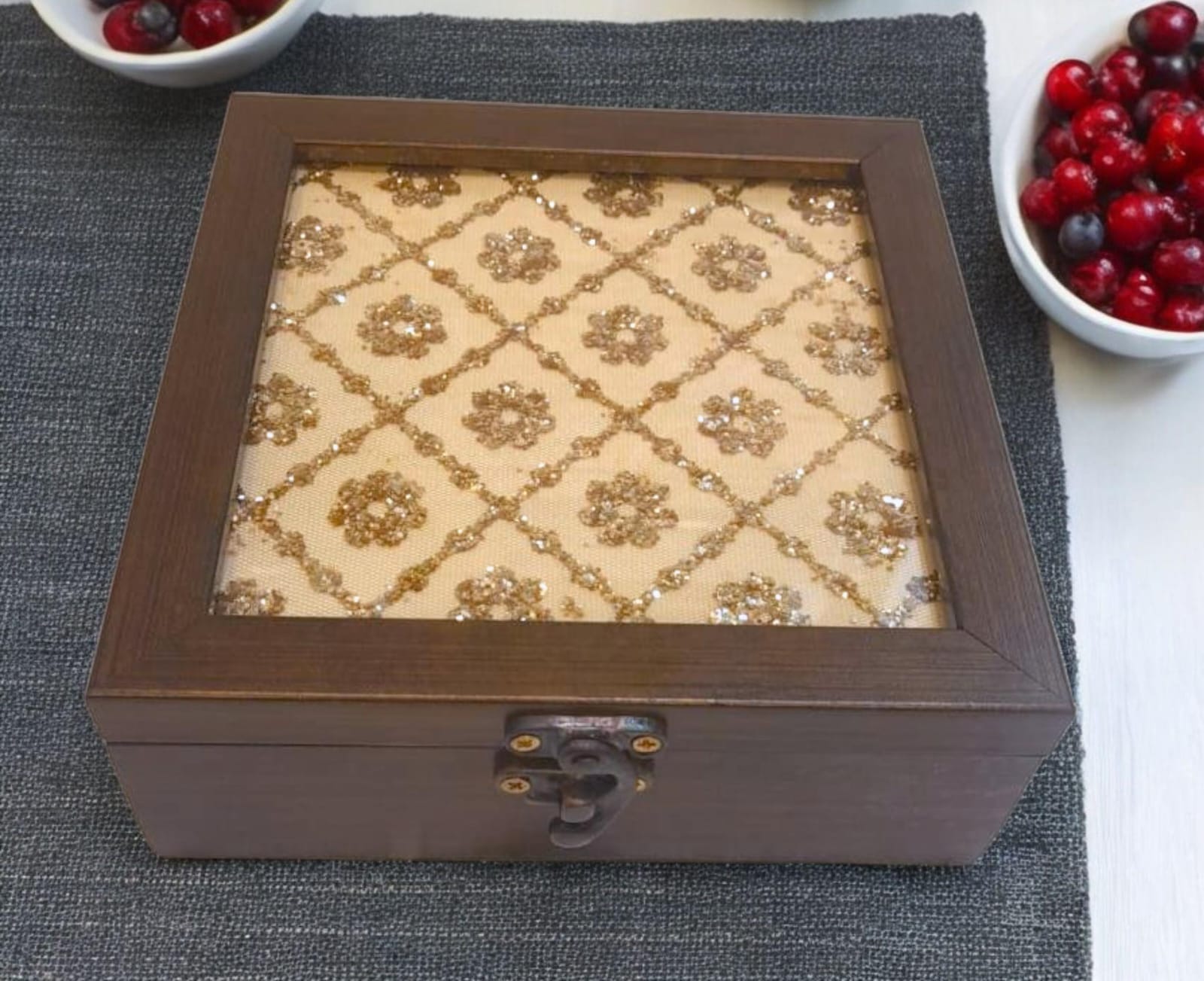 Jewellery box